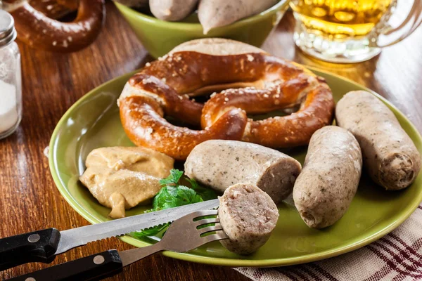 Desayuno bavariano con salchicha blanca —  Fotos de Stock