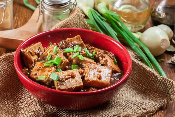 Mapo Tofu - plato picante de sichuan — Foto de Stock