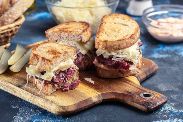 Reuben Sandwich with corned beef, cheese and sauerkraut