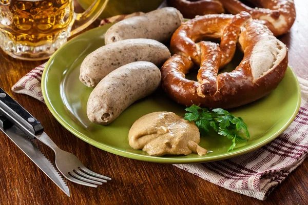 Desayuno bavariano con salchicha blanca —  Fotos de Stock