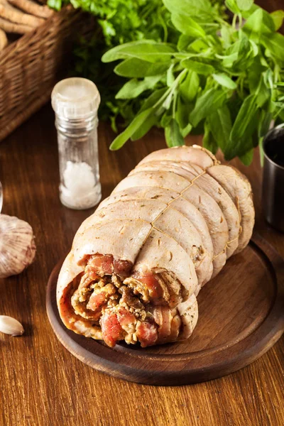 Traditional italian porchetta — Stock Photo, Image