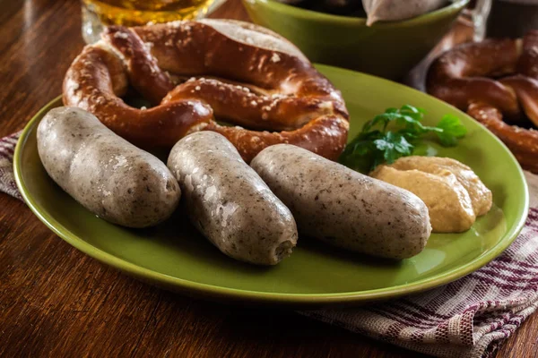 Desayuno bavariano con salchicha blanca —  Fotos de Stock