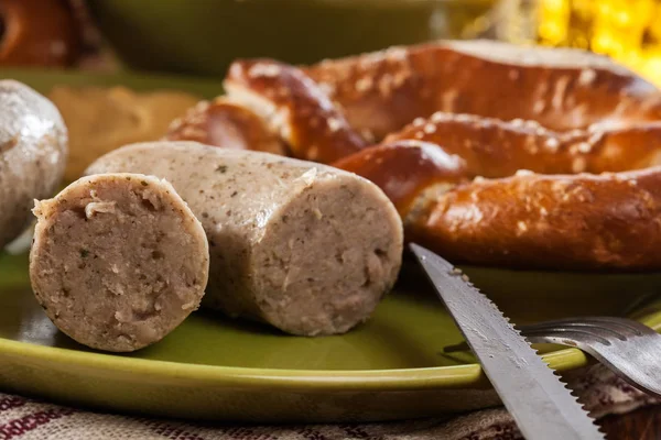 Petit déjeuner bavarois avec saucisse blanche — Photo