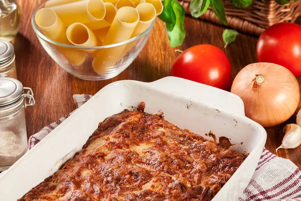 Włoski Makaron Cannelloni Pieczony Potrawie Zapiekanki Kuchnia Włoska — Zdjęcie stockowe