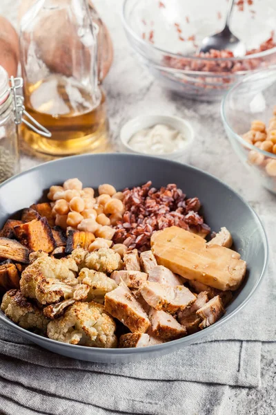 Buddha Bowl Lunch Chicken Red Rice Chickpea Cauliflower Halloumi Cheese — Stock Photo, Image