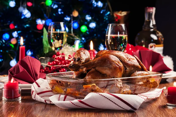 Baked Roasted Whole Chicken Christmas Table Xmas Dinner — Stock Photo, Image