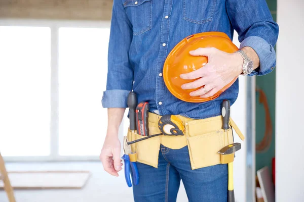 Cropped Shot Cunstruction Man Handyman Belt Standing Construction Site While — Stock Photo, Image