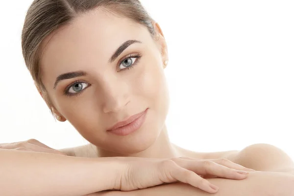 Close Portret Van Mooie Vrouw Met Een Perfecte Huid Camera — Stockfoto