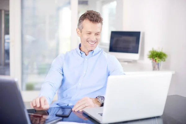Successful Businessman Sitting Front Laptops Working New Business Project — Stock Photo, Image