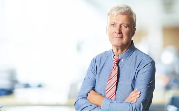 Retrato de gerente sênior — Fotografia de Stock