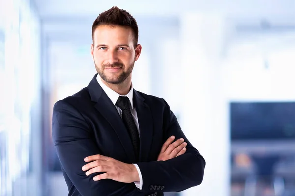 Portrait Shot Arms Crossed Handsome Businessman Wearing Suit While Standing — Stock Photo, Image