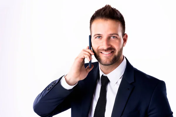 Primer Plano Hombre Guapo Usando Traje Mientras Está Parado Fondo — Foto de Stock