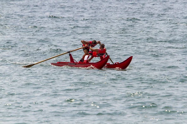 Forte Dei Marmi Toskana Zwei Rettungsschwimmer Auf Rettungsboot — Stockfoto