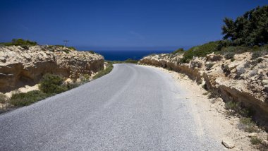 Kos Adası'nda bir yol, Yunanistan