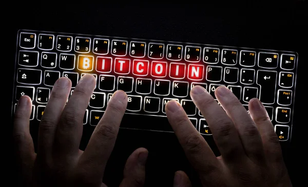 Bitcoin Keyboard Operated Hacker — Stock Photo, Image
