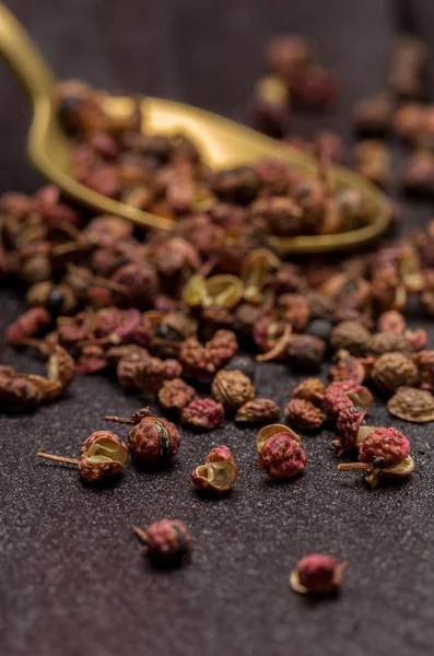 Dried red Szechuan pepper — Stock Photo, Image