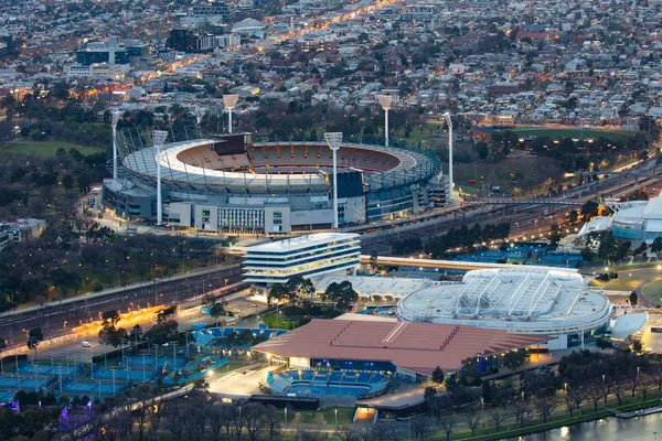 Melbourne sport Precinct luchtfoto 's nachts — Stockfoto