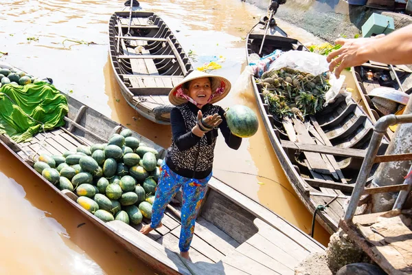 Cai Be Market Stall — Stock Photo, Image