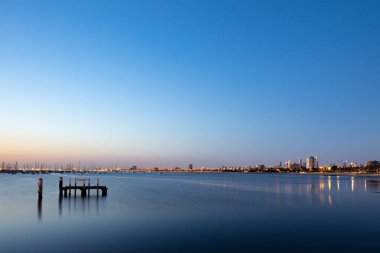 Melbourne yaz günbatımı