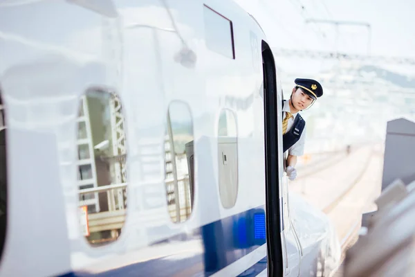 Shinkansen Kurşun Tren Personeli — Stok fotoğraf
