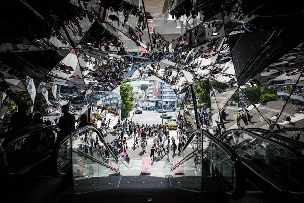 Centro commerciale Tokyu ad Harajuku — Foto Stock