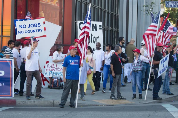 Hollywood'da Donald Trump Rallisi
