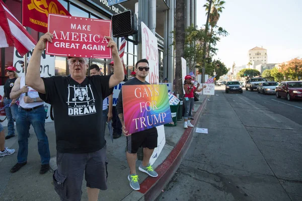 Hollywood'da Donald Trump Rallisi