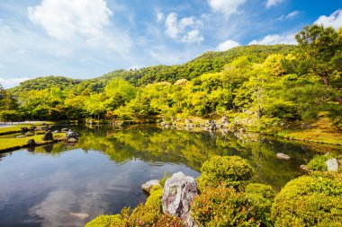 Tenryu-ji Bahçesi ve Kyoto Tapınağı Japonya