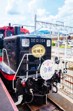 Kyoto Japonya 'daki Sagano Romantik Treni