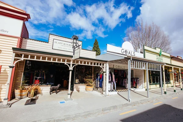 Arrowtown an einem bewölkten Tag in Neuseeland — Stockfoto