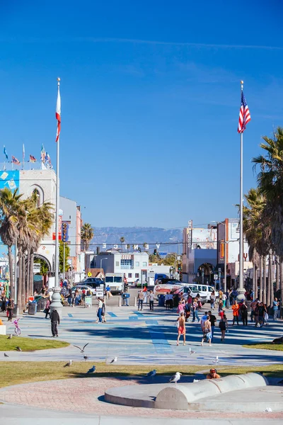 ヴェネツィア・ビーチ・バイ・デイin California USA — ストック写真