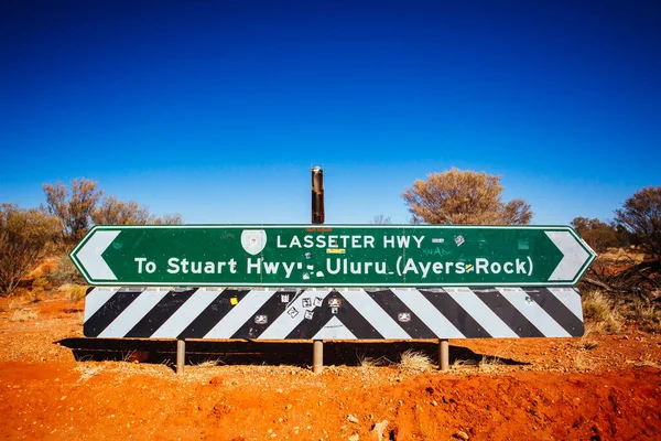 Uluru Road Entre Outback Austrália — Fotografia de Stock