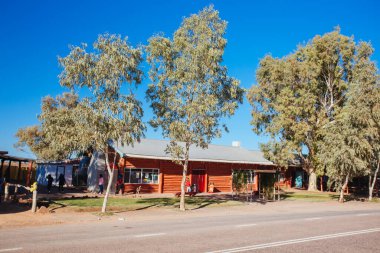 Avustralya 'nın taşrasındaki Ebenezer Dağı Roadhouse.