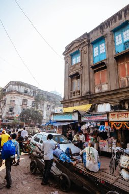 Mumbai 'deki Chor Bazaar Hindistan