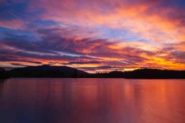 Avustralya 'da Tilba yakınlarında Corunna Gölü