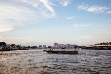 Bangkok Nehri Tayland 'da Seyahat