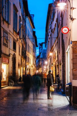 Lucca sokakları İtalya 'da
