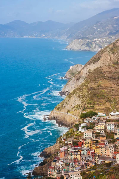 Vista sobre Riomaggiore en Italia — Foto de Stock