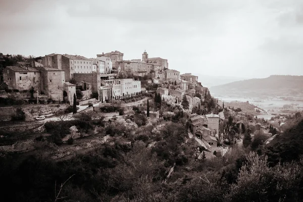 Gordes Provence Fransa 'ya bak