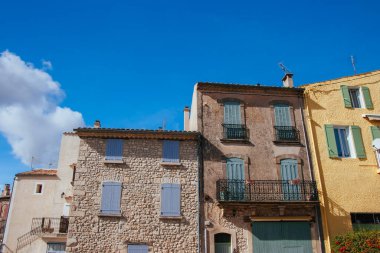 Sault Provence France 'ın mimarisi