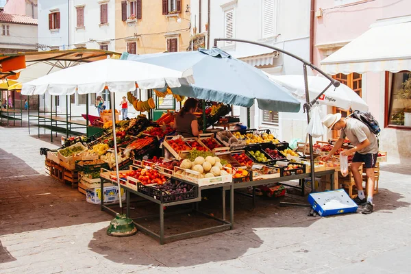 Market Stall em Piran Eslovénia — Fotografia de Stock
