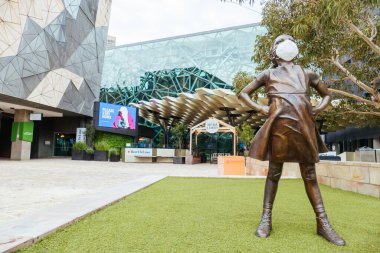 Coronavirüs Salgını Sırasındaki Sessiz Melbourne Sokakları