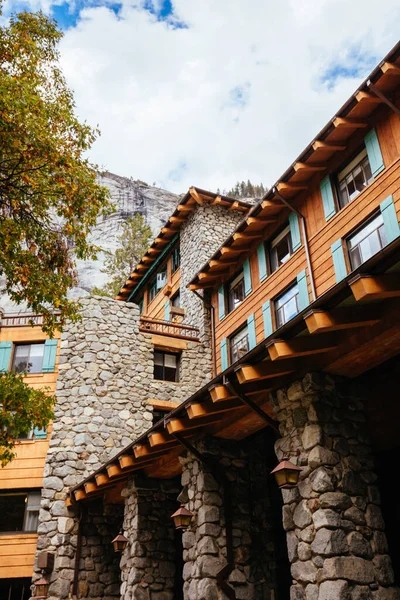 The Ahwahnee Hotel Yosemite USA — Stock Photo, Image