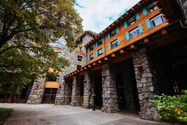 The Ahwahnee Hotel Yosemite USA — Stock Photo, Image