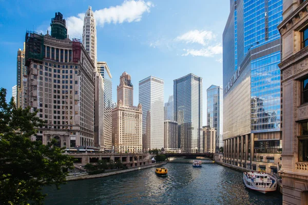 Chicago River Skyline Widok w Illinois USA — Zdjęcie stockowe