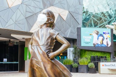 Coronavirüs Salgını Sırasındaki Sessiz Melbourne Sokakları