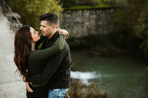 Young couple — Stock Photo, Image