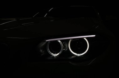 araba farlar. Dış Cephe detay.