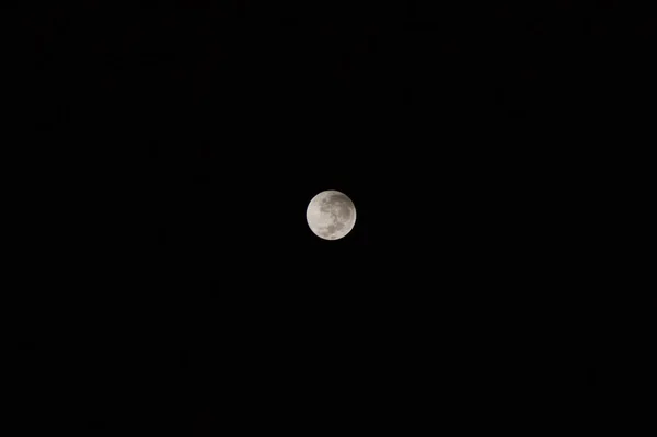 Der Weisse Mond Einer Dunklen Nacht — Stockfoto