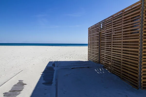 Baracca Wooden Bar Closed Deserted White Beach Blue Sea Sardinia — Stock Photo, Image